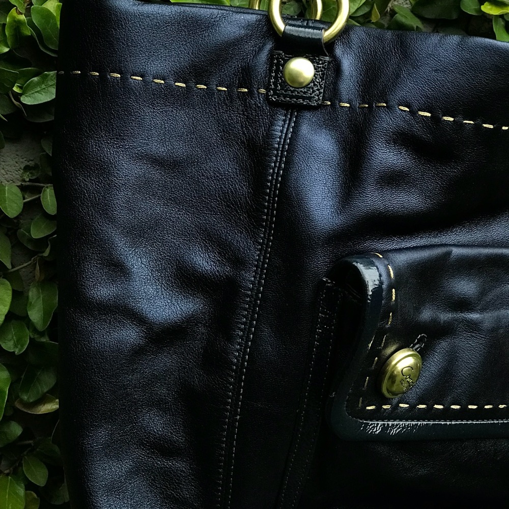 Coach Handbag (authentic) - Picture 4 of 5
